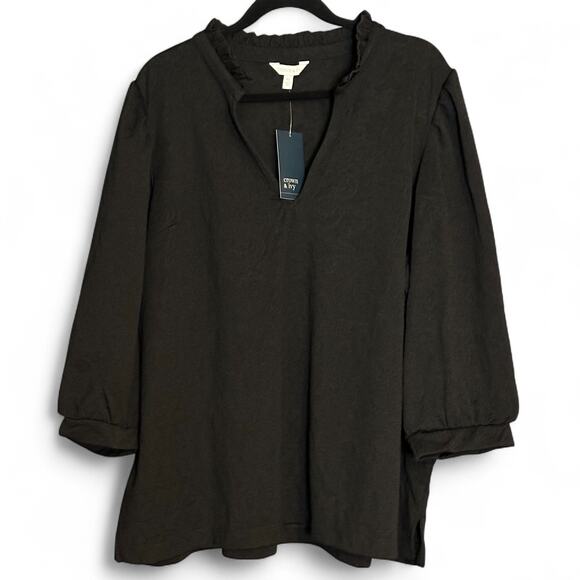 Crown & Ivy Black Jacquard Top Blouse Plus 4X Ruffle V-Neck 3/4 Sleeve NWT - Picture 2 of 9